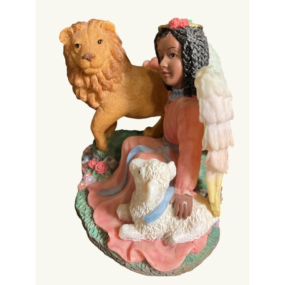 Angel with Lamb and Lion Religious Figurine with Wood Base - Picture 4 of 9